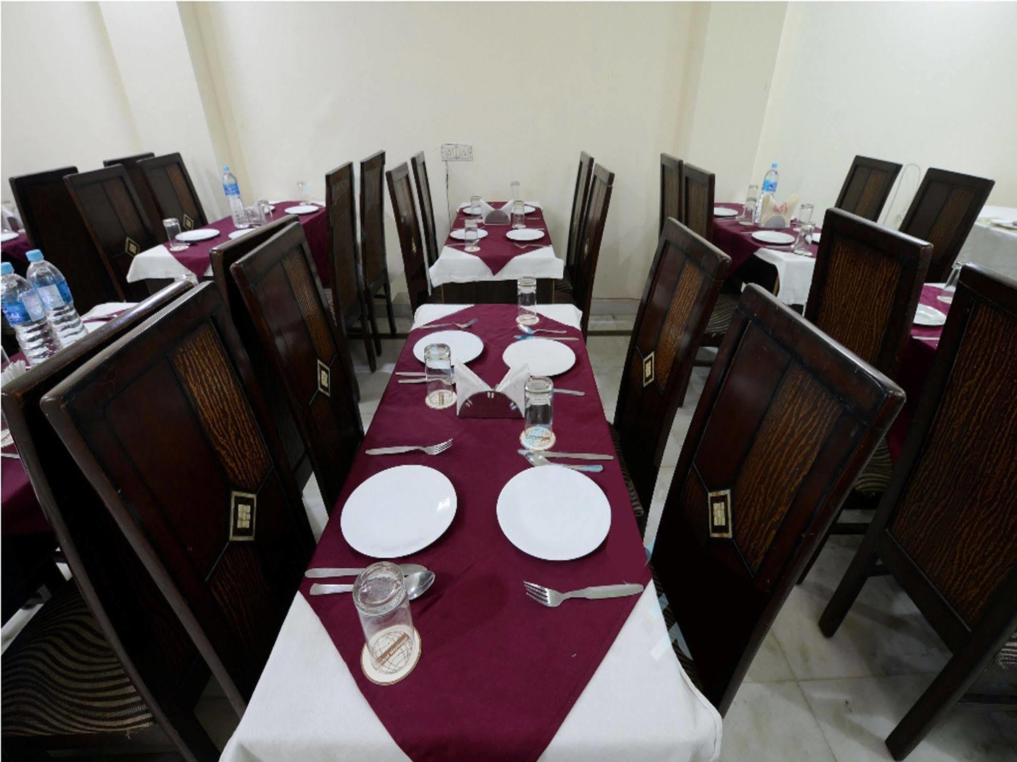 Airport Hotel Vishal Residency Neu-Delhi Exterior foto